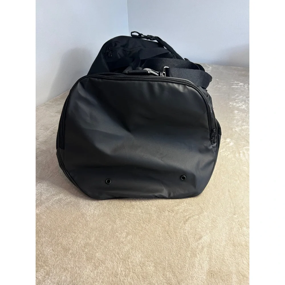 NWT Nike Brasilia 9.5 Training Duffel Bag Large 95L Black White IB4391-010 Gym⁠